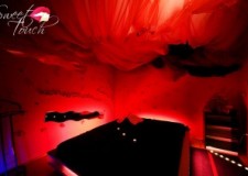 MASEUZE SALON DE LUX