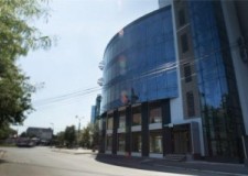 Spatii birouri/comerciale de inchiriat