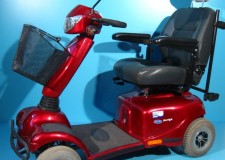 Scuter electric second hand Invacare Auriga-rosu