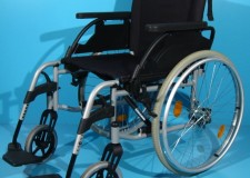 Rulant handicap din otel second hand Breezy / sezut 49 cm