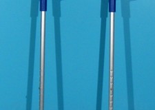 Carje aluminiu cu dispozitiv antialuneacare second hand / set 2 buc.