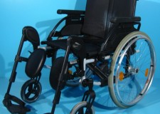 Oferim spre vanzare  rulant Breezy / latime sezut 52 cm