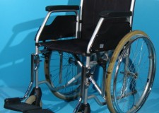 Scaun cu rotile ieftin de la Meyra / sezut 39 cm