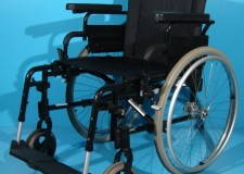 Scaun cu rotile second hand Invacare sezut aluminiu si otel