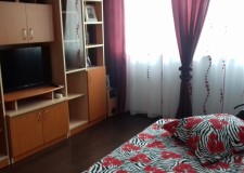 Inchiriez apartament  in Saturn