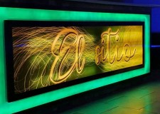 Tablouri, panouri publicitare Infinity 3D, amenajare localuri