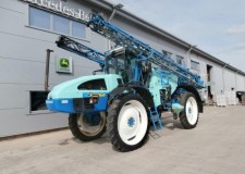 vindem instalatii de erbicidat autopropulsate reconditionate si  modernizate