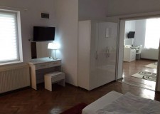 Inchiriez locatie pretabila pentru sediu firma, cazare regim hotelier, spatiu de depozitare.