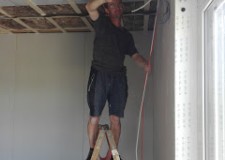 Angajam electricieni pentru Germania