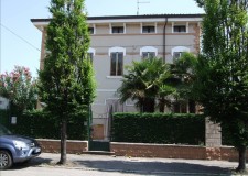 De vÃ¢nzare vil? de lux Ã®n centrul localit??ii San Bonifacio