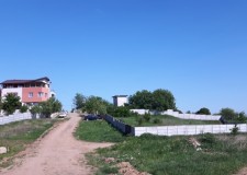 teren malul Lacului Pantelimon( Lebada)