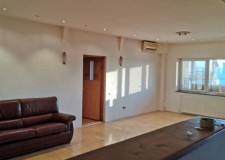 apartament4 camere  lux bld dacia eminescu