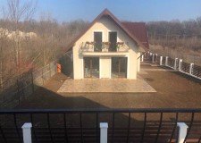 Vand vila, satul Izvorani