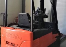 Stivuitor Toyota 1,6 tone