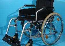 Carucior Dietz cu garantie  / latime sezut 41 cm