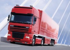 Cautam soferi tir cu ADR