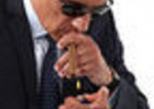 Domn generos caut o doamna stilata