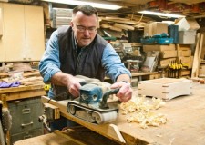 Cautam tamplar Olanda