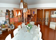 particular vand vila 5 camere aparatorii patriei