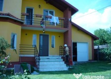 Vila Curtea de Arges