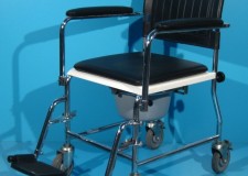 Scaun cu WC cu olita detasabila second hand Invacare