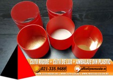 Cilindru colorat cu baza rigida - Cutii Rigide