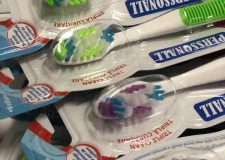 Stoc Periute de Dinti Personalizate