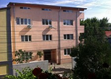 Vand,apt.3cam.etj1 Auchan Vitan-stadion Olimpia,curte