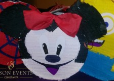 Pinata personalizata cu Mickey si Minnie petreceri copii Constanta  0762649069