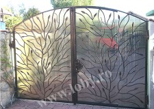 Porti si garduri din fier forjat AMPRENTAT