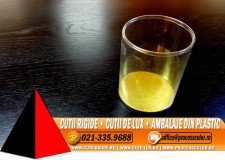 Cilindri transparenti cu baza din carton gros si cu capac din plastic transparent - Cutii Rigide