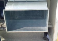 Lacatusi confectii metalice si muncitori