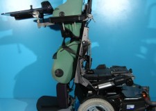 Carucior electric cu verticalizare pentru copii second hand Permobil