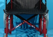 Scaun cu rotile lat la sezut  B+B /sezutul de  56 cm