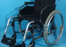 Scaun handicap second hand Handicare made in Norvegia