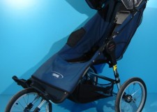 Carucior pentru copii cu dizabilitati Baby Jogger