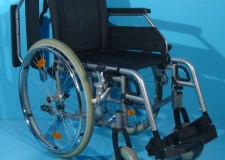 Carucior handicap second hand/ latime sezut 36 cm
