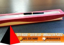 Cutie rigida cu magnet si fereastra transparenta - Cutii Rigide