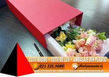 Cutie rigida de lux pentru flori - Cutii Rigide