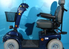 Scuter electric handicap pentru invalizi Shoprider Deluxe