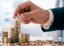 Alo Sunt directorul unui grup financiar