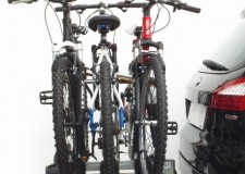 Suport 3 Biciclete Peruzzo Siena cu prindere pe carligul de remorcare