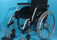Fotoliu rulant pentru handicap second hand- sezutul 45 cm