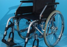 Fotoliu handicap rulant second hand B+B de 42 cm