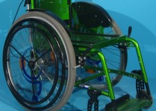 Scaun cu rotile activ handicap manevrabil doar cu mana dreapta