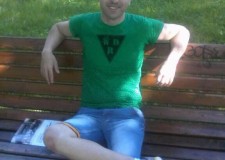 Gay, 35 ani, drÄƒguÈ›, discret, versatil spre pasiv. 0720902426.