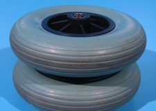 Roata cu cauciuc plin pentru scaun cu rotile 190X45 (mici)