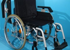 Scaun cu rotile second hand B+B / latime sezut 48 cm(redus)