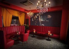 Castiga minim 500 de franci pe zi in Club 12 din Zurich Elvetia.