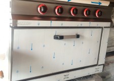 Aragaz profesional 4 ochiuri si cuptor